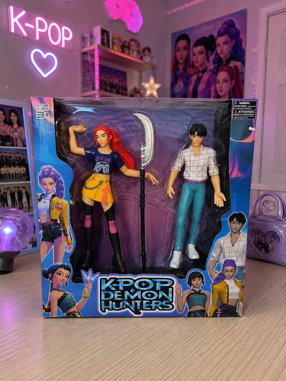 KPOP Demon Hunters Mira & Saja Boy Animated Figure Set with Weapon Accessory
